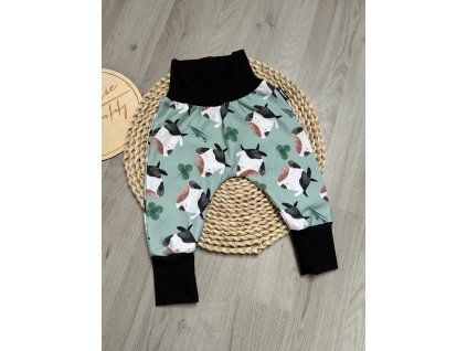 Teplákové baggy kravičky