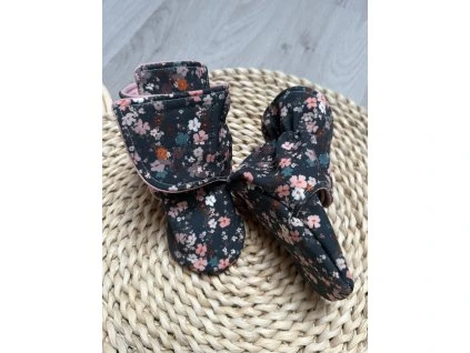 Capáčky květované