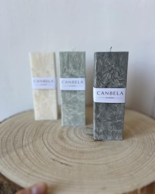 Začnem Vám postupne ukazovať nové farby a tvary jesene🍂 Jesenné sviečky ✨ V tomto období máme v ponuke tieto vône: bavlna,...