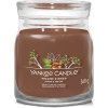 yankee-candle-vonna-svicka-signature-ve-skle-stredni-praline--birch-368g-1.jpg