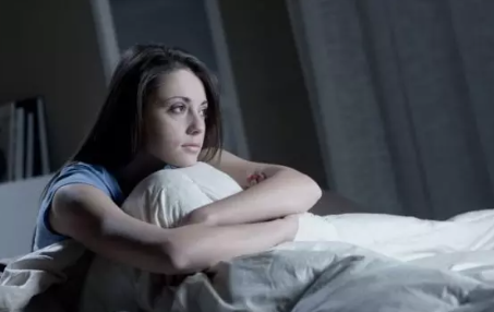 Come la canapa può migliorare naturalmente la qualità del sonno