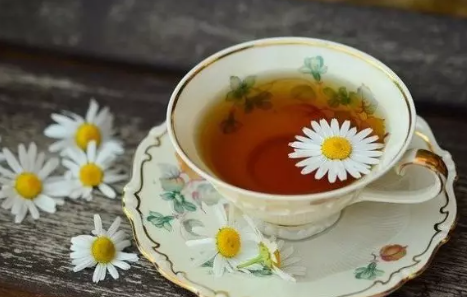 Discover the Benefits of Our New Hemp Teas: Chamomile and Rosehip Blends