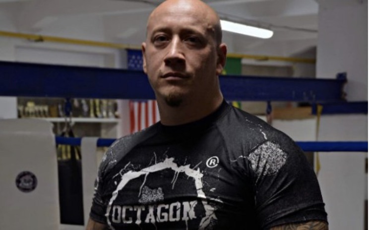 Waporyzacja CBD pomaga mojemu organizmowi lepiej się regenerować”, mówi zapaśnik Dusan Pala