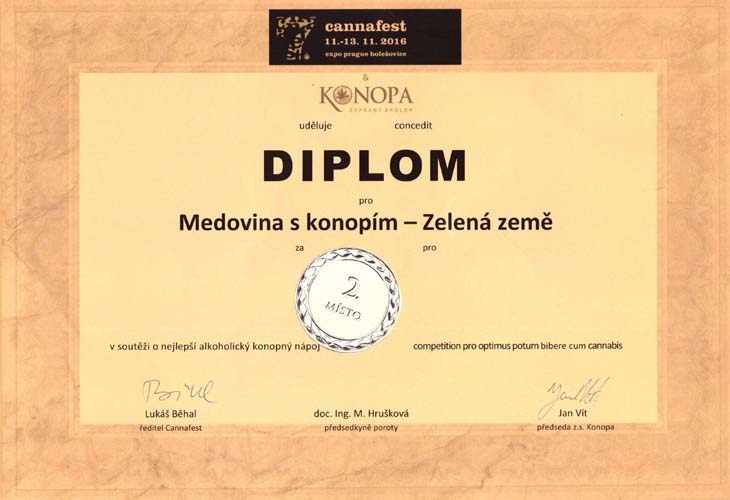 2016-2misto-konopna-medovina