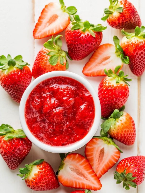 Strawberry-Sauce-Recipe-3-600x900