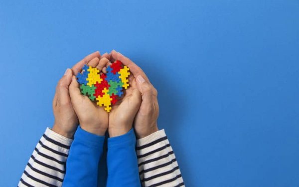 Hogyan hat a CBD az autizmusra? Próbálj ki egy természetes alternatívát!