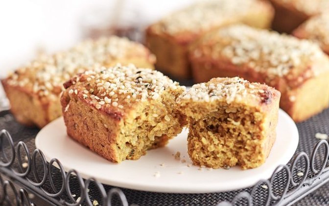 Banánkenyér kenderrel