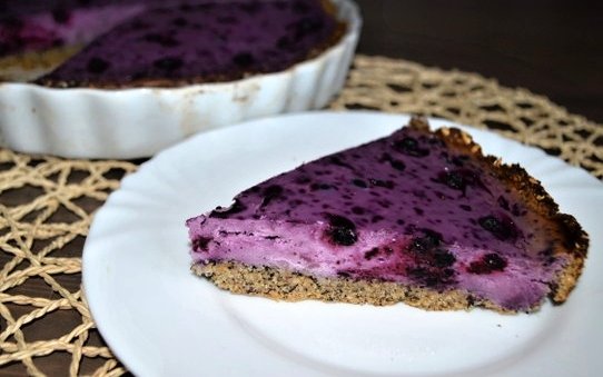 Kender sütemény áfonya krémmel