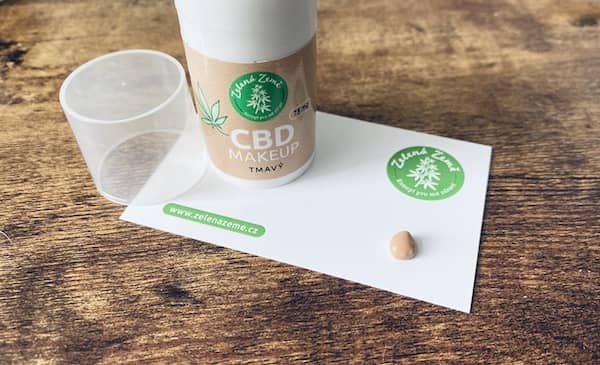 cbd makeup alapozo medium dark