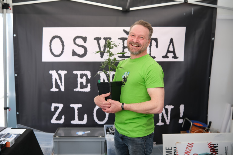 Alexander Račkovič - Zlovensko