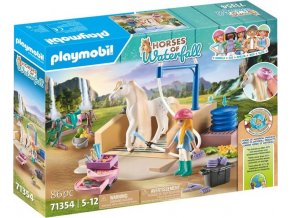 PLAYMOBIL® 71354 Isabella & Lioness mycí box