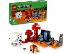 LEGO® Minecraft® 21255 Přepadení v portálu do Netheru