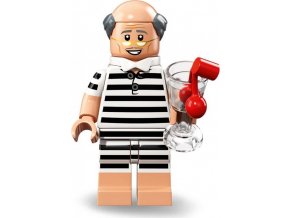 LEGO® 71020 minifigurka Alfred na dovolené