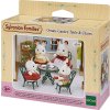 Sylvanian Families 4507 Zahradní nábytek