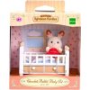 Sylvanian Families 5017 Králičí miminko s dětskou postýlkou