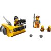 LEGO® Movie 853865 Emmeta a obyvatelé Apokalypsburgu