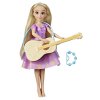 Disney Princess panenka Locika a kytara 1
