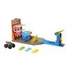 Hot Wheels Monster Trucks výbušná stanica