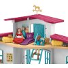 Schleich® 42567 Jazdecké centrum pri jazere