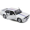 Bburago  auto 1:24 Plus BMW 3 Series M3 1988 White