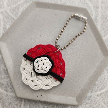 mizuhiki pokeball 1