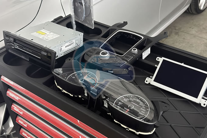 Audi A4 B8 FL - Audi MMI 3G Plus retrofit a kódování