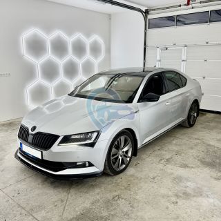 Oprava Škoda Bolero MIB2 jednotky, aktualizace na nejnovější factory software, instalace datasetu, kódování a následná...