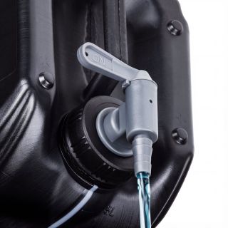 Novinka od FX PROTECT! 🔥 Konečně to, co potřebuje každý, kdo pracuje s 5L kanystrem – výpustný kohout, díky kterému už...