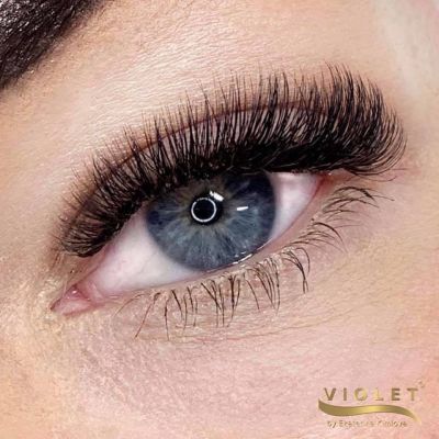 Krásné řasy nejsou levné