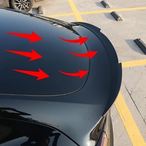 Grafické vyobrazení proudění vzduchu kolem spoileru Tesla