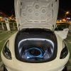 osvetleni predniho kufru tesla model 3 2018 2019