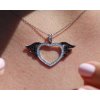 7950 1 stribrny nahrdelnik s andelskymi kridly srdce