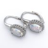 opal bily oval IV