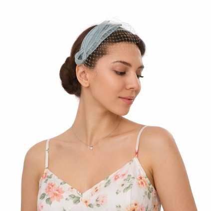 Dámský fascinátor Seeberger se závojem - bleděmodrý