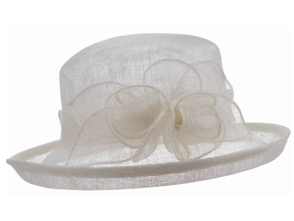 Cloche bílý slavnostní klobouček s ozdobou - ze sisálové slámy