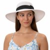 Bílý dámský slaměný klobouk se širokou krempou