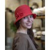 Letní dámský nemačkavý červený klobouk s mašličkou - cloche - Seeberger