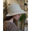 Letní dámský nemačkavý béžový klobouk - cloche se zkrácenou krempou vzadu - UV faktor 80