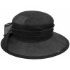 Elegantní černý klobouk s mašlí od Loevenich