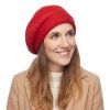 Dámský červený objemný baret pletený z vlny – Fiebig
