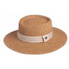 Letný slamený klobúk so širšou krempou
