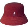 Klobúk Kangol Bermuda Bucket vo farbe Cranberry