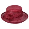Cloche červený slávnostný klobúk s ozdobou - zo sisalovej slamy