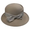 Dámsky béžový nekrčivý klobúčik - Jana