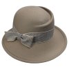Dámsky béžový nekrčivý klobúčik - Jana
