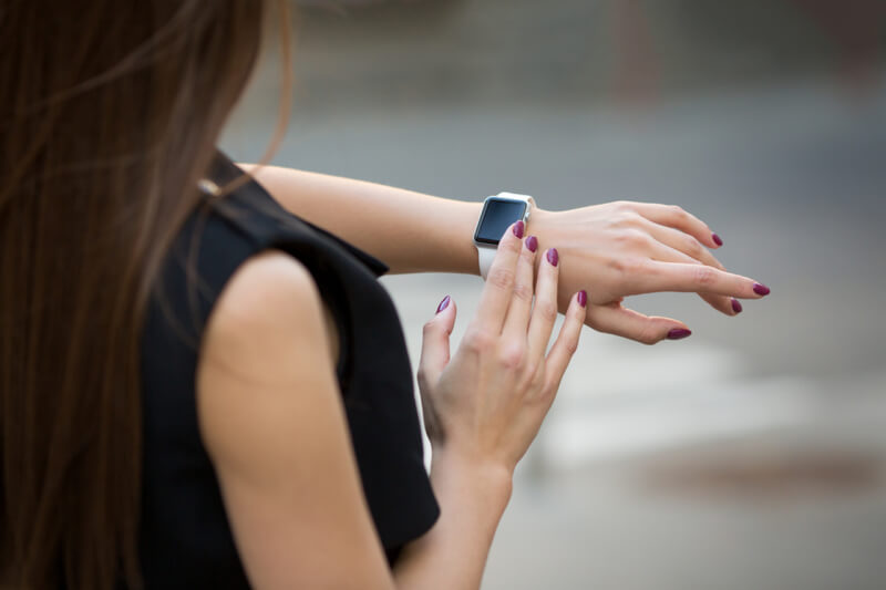 Dámské chytré hodinky: důležitý je nejen design, ale také užitečné funkce