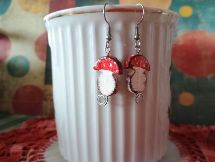 Visiace náušnice hríbik