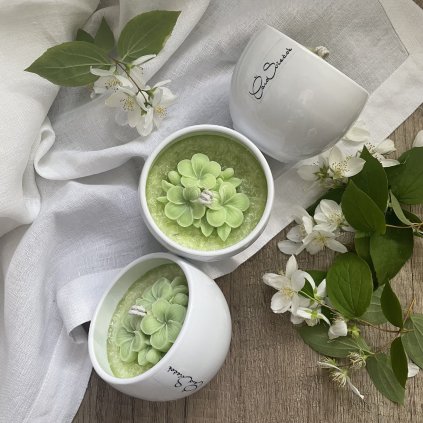 Jazmínová sviečka