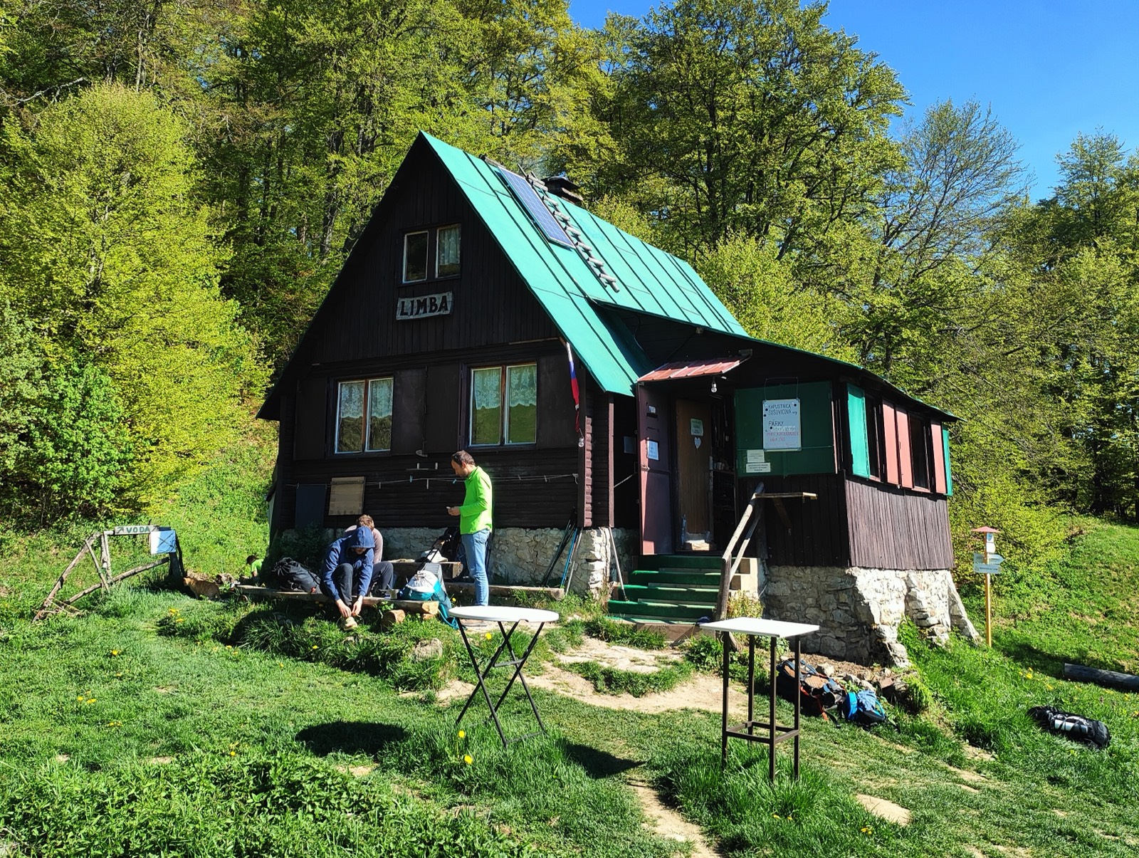 Tip na výlet –  Na jarný Rakytov Teplou dolinou