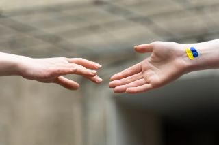 Ťažko skúšaným ľuďom sme do domovov vniesli kúsok tepla. V spoločnosti CBS (Čarovné-Slovensko.sk) si zakladáme na...